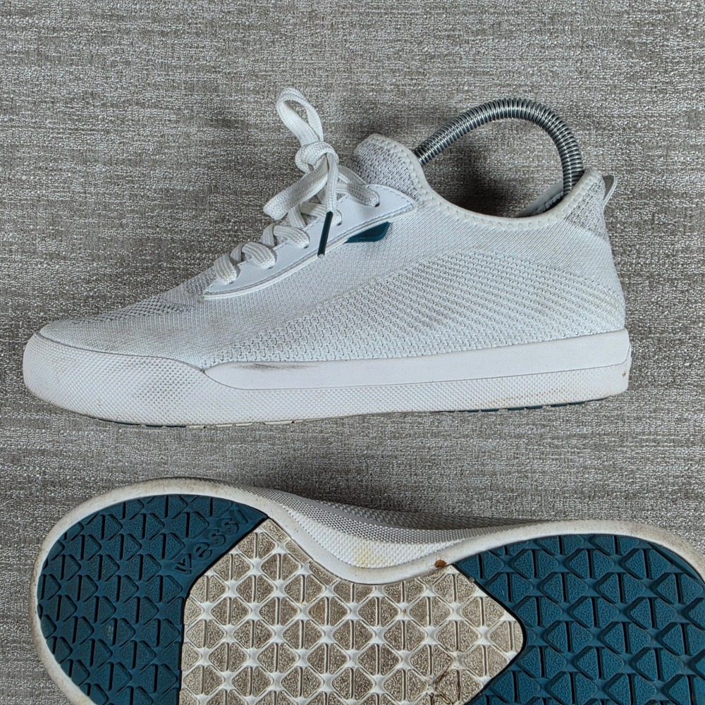 Vessi Weekend Sneaker Women Size 9 White Waterproof Dyma-Tex CA66667 Low Top